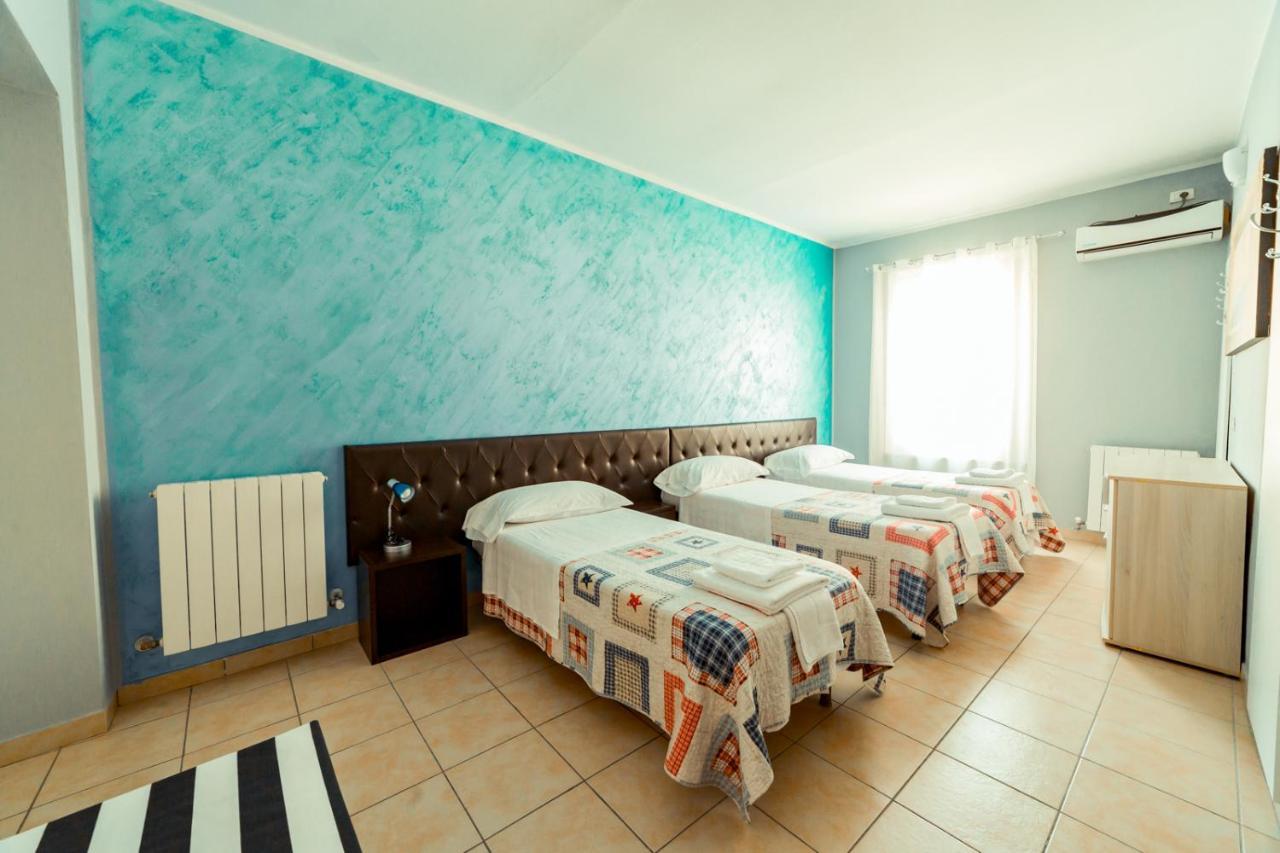 Cristal Rooms Piacenza Luaran gambar